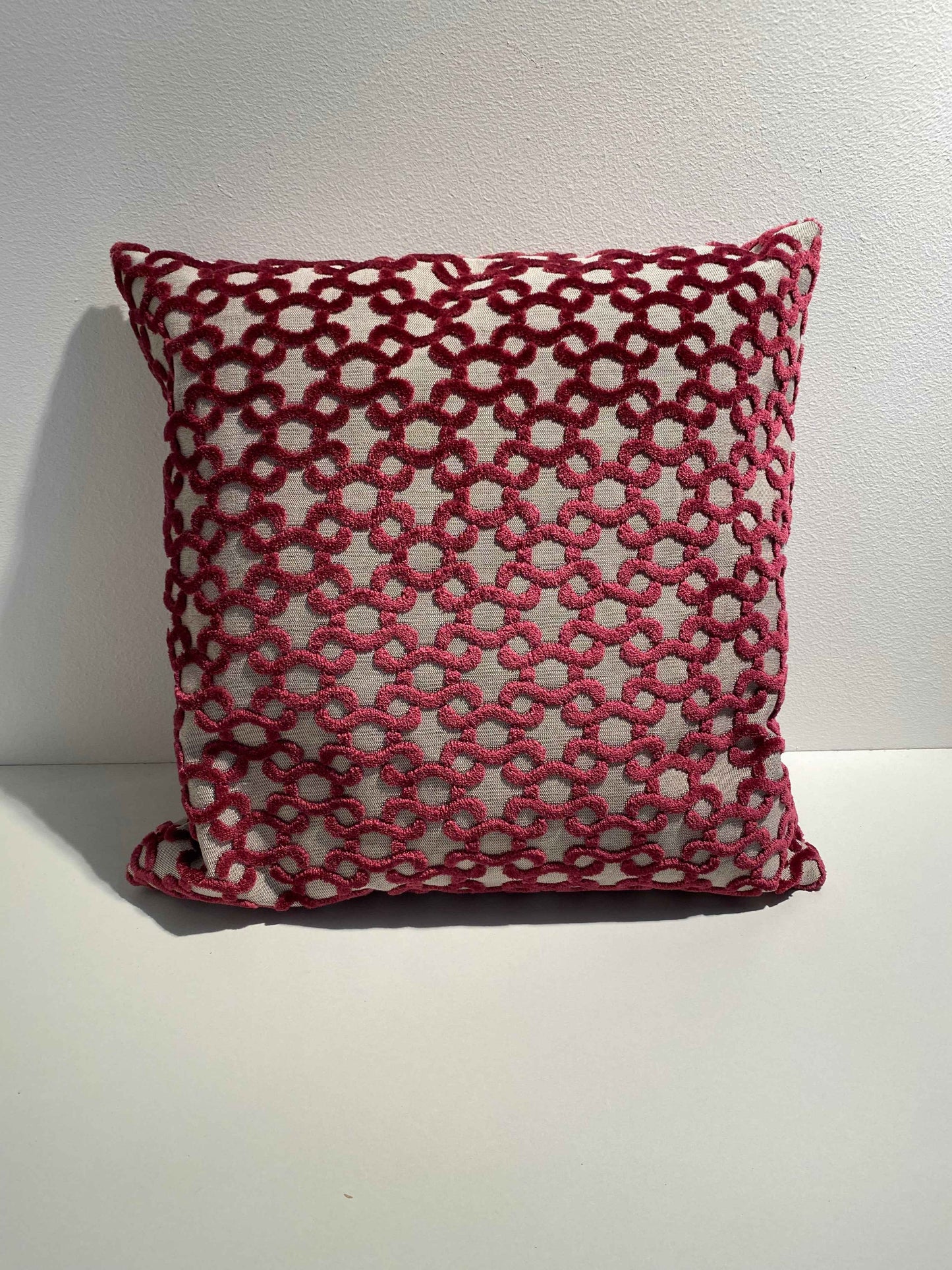 Kussen met roze patroon 35x35
