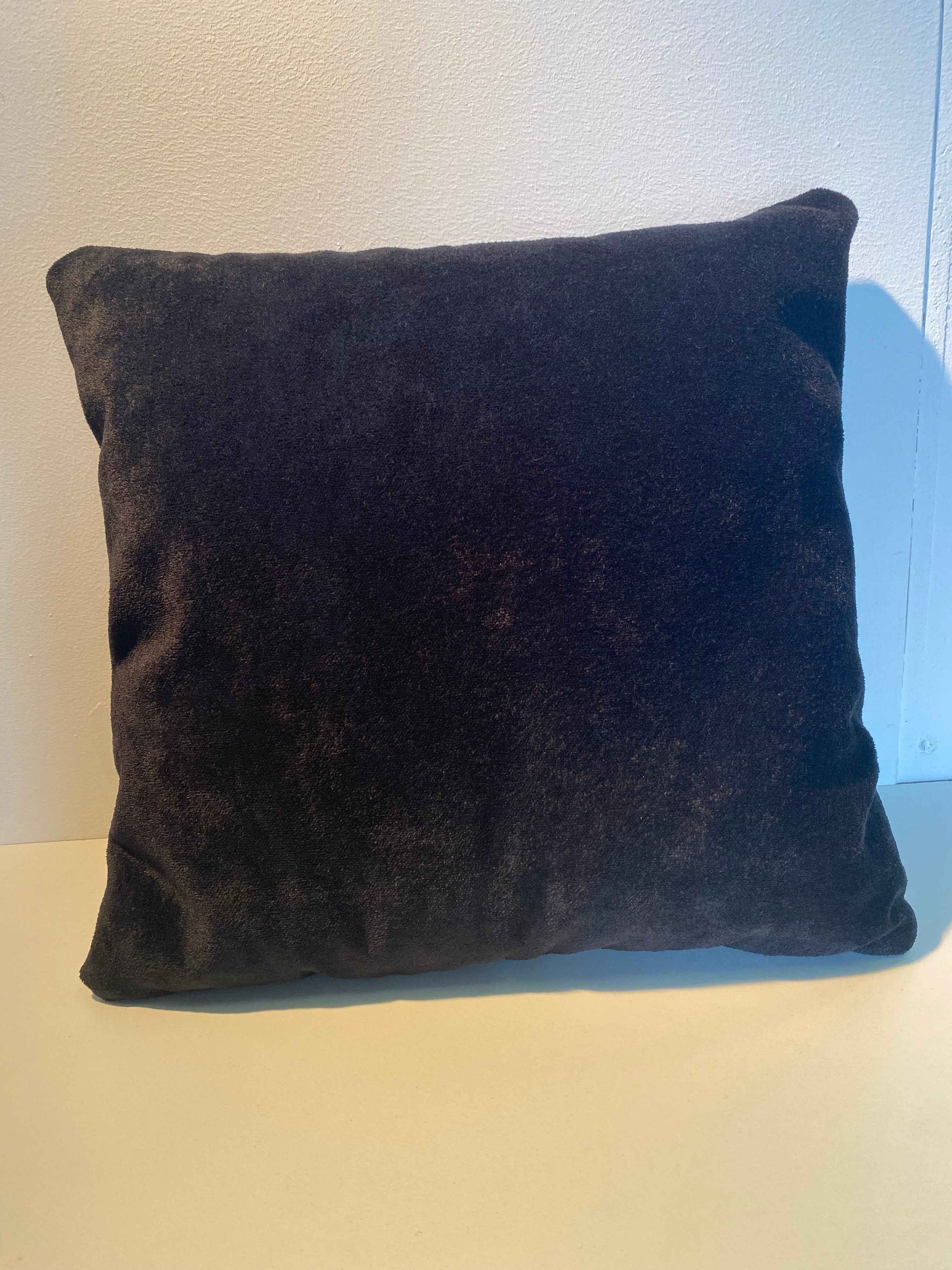 Donkerblauw kussen 40x40