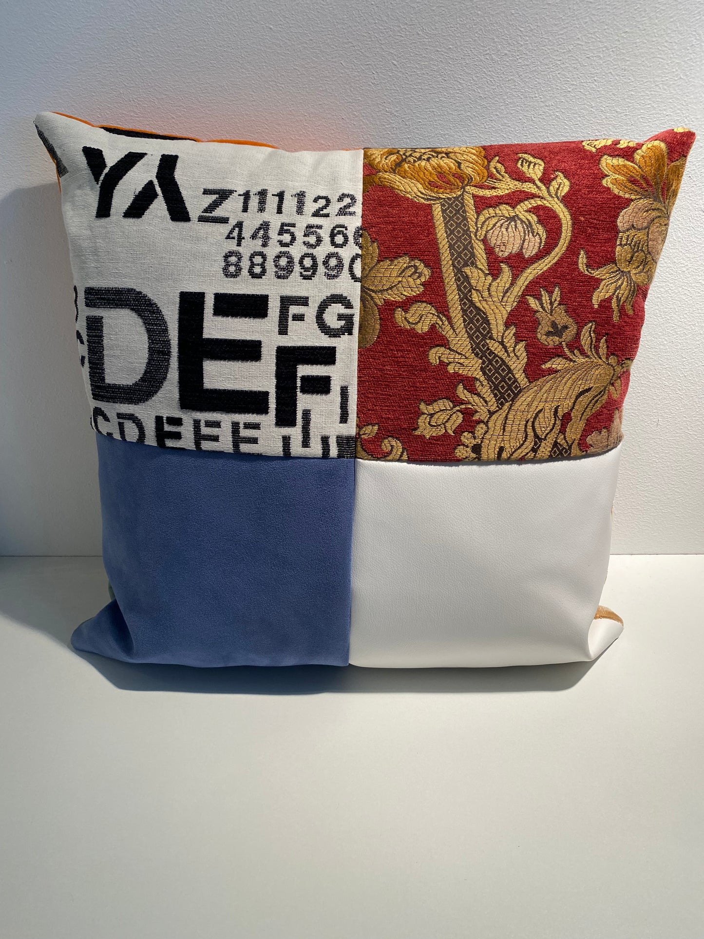 Uniek achtzijdig kussen C 50x50