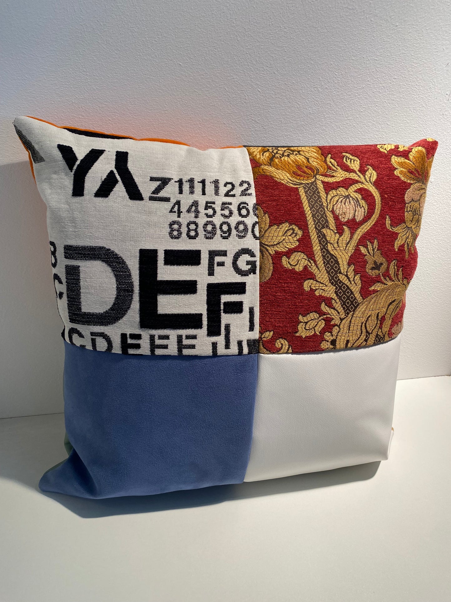 Uniek achtzijdig kussen C 50x50