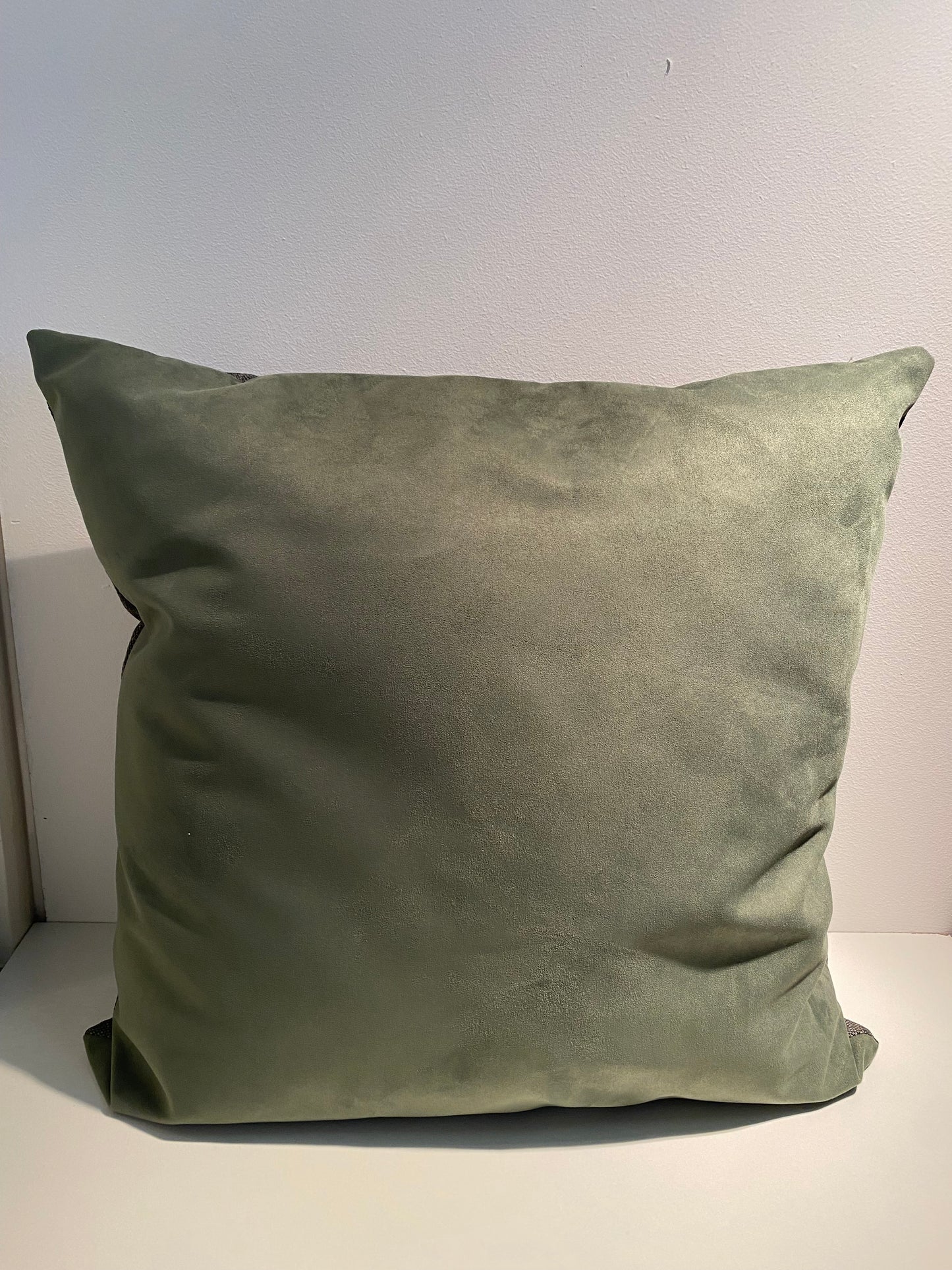 Dubbelzijdig groen/grijs kussen 50x50