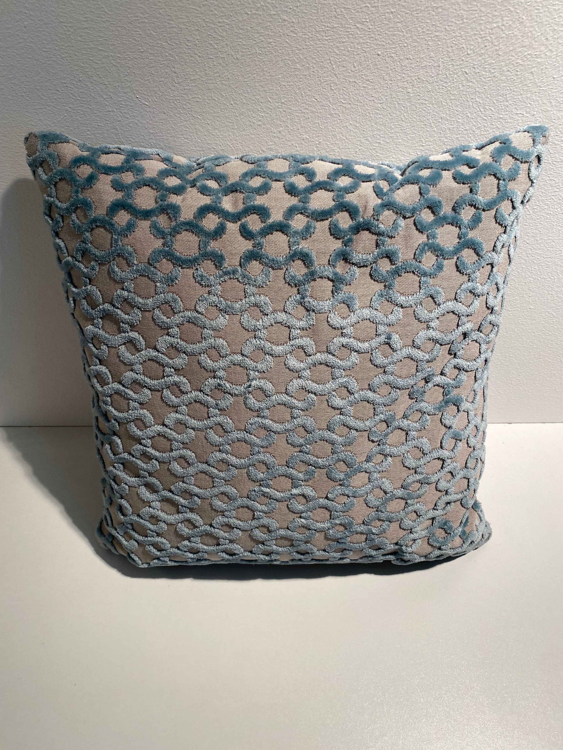 Kussen met blauw patroon 35x35